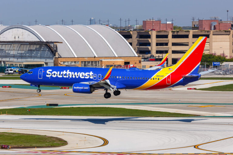 What Chicago Suburbs Are Near Midway Airport?