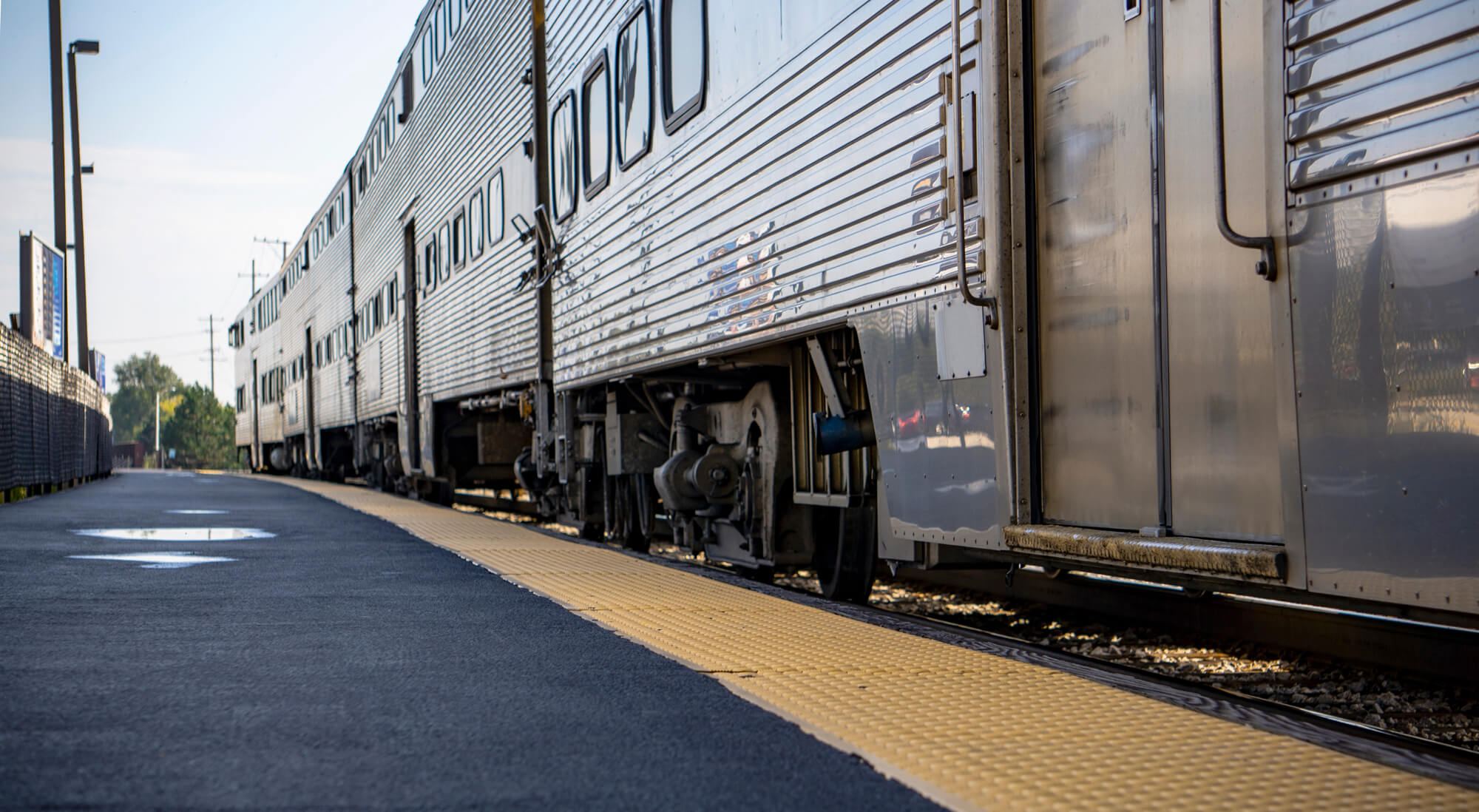 Which Chicago Neighborhoods Have a Metra Station?