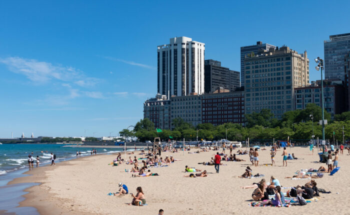 Which Chicago Neighborhoods Have the Best Beaches?